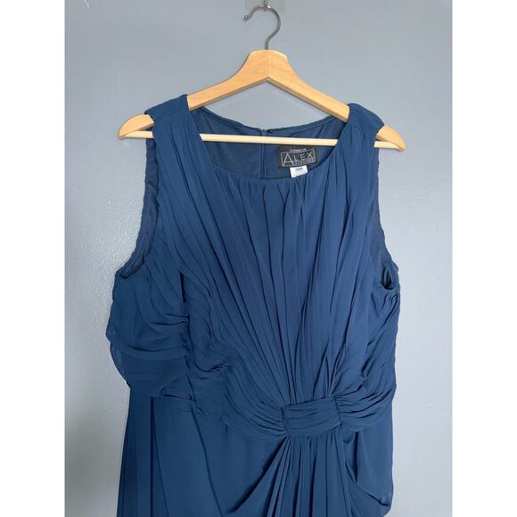 Alex Evenings Navy Pleated Chiffon Ruched Sleeveless Gown Formal Dress 16W Plus - Picture 4 of 6